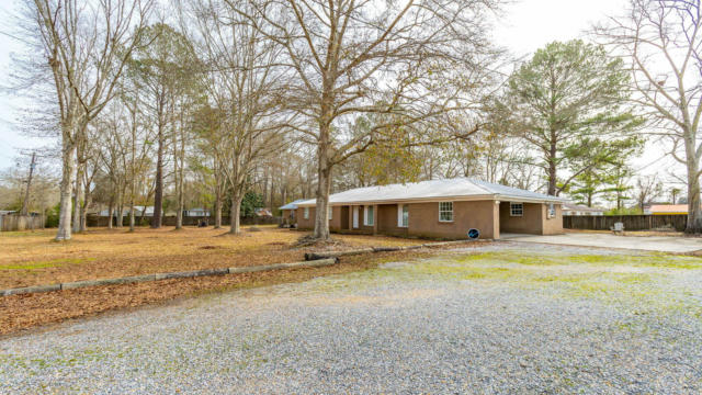 105 SYCAMORE AVE, RICHTON, MS 39476, photo 3 of 33